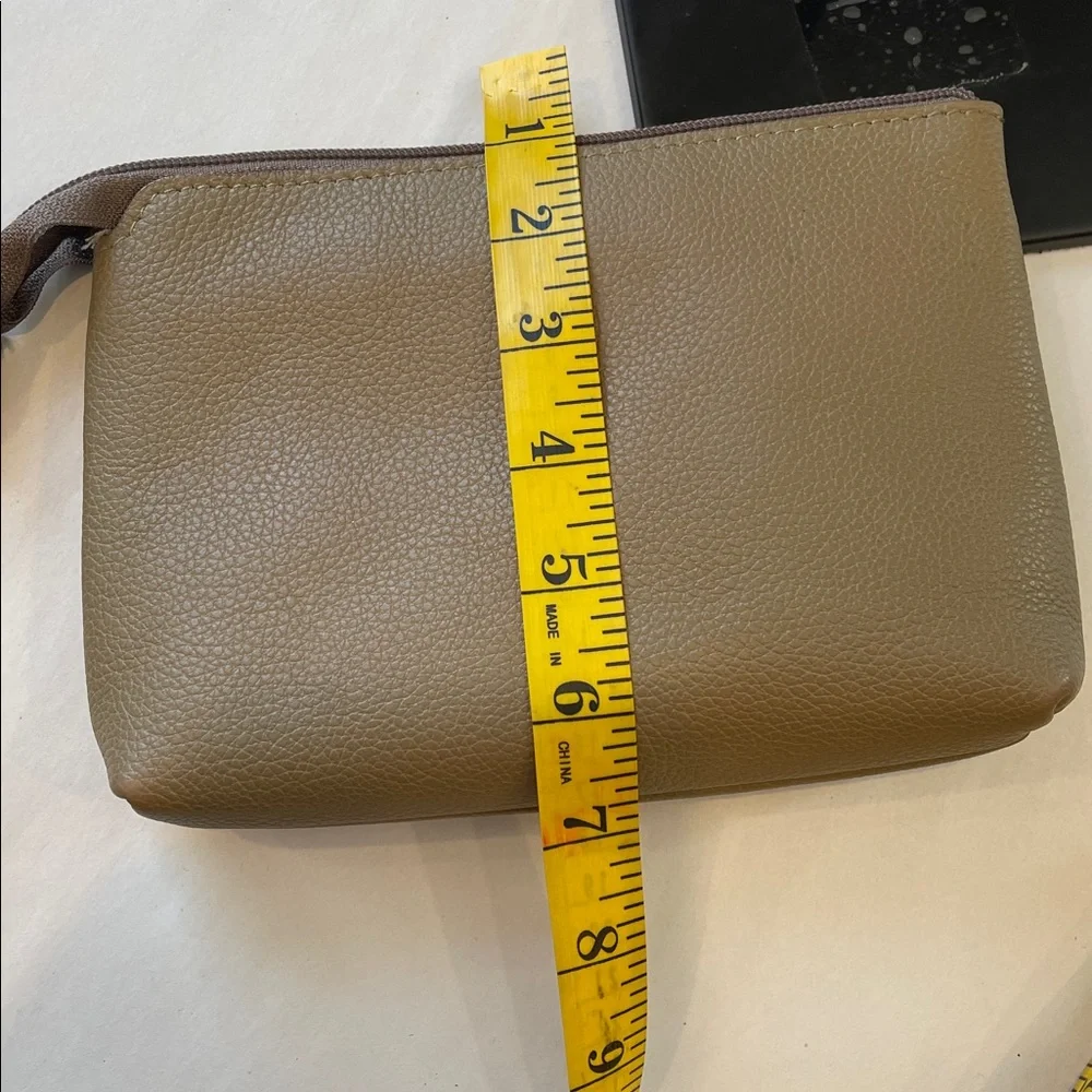 Valentina Italy Pebbled Leather Zip Wristlet Clutch Neutral Taupe